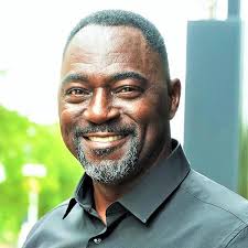 Ms. Etta's Fast House: McGlothin, Victor: 9780758213815: Amazon.com: Books