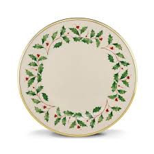 Christmas China Patterns You Ll Love For Your Southern Home Holiday Dinnerware Christmas China Patterns Christmas China