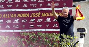 Jun 28, 2021 · jose mourinho bullied luke shaw when he was manager of manchester united, publicly criticising him in the press and berating him behind the scenes. The First Strong Words Of Jose Mourinho When He Arrived In Rome