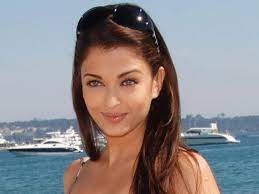 Последние твиты от aishwarya rai (@aishwaryarai). Aishwarya Rai Bachchan Reveals She Got A Lot Of Attention For Her Features When She Was Young Filmfare Com