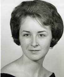 Leann Downey's Instagram, Twitter & Facebook