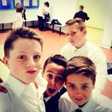 Louis Pollock (@lou3s_547)