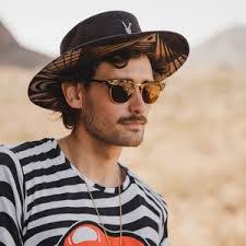 Ray Kash's Instagram, Twitter & Facebook