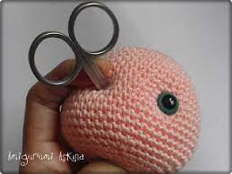 amigurumilere goz nasil takilir amigurumi gozu takilisi amigurumi goz resimli anlatim amigurumi orme bebekler ve amigurumi modelleri