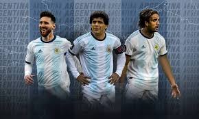 Últimas noticias, fotos, y videos de selección argentina las encuentras en el comercio. Los 10 Mejores Futbolistas Argentinos De Todos Los Tiempos Top 10 Idioma Futbol