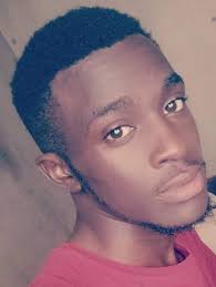 What you see is what you know: Popular TikToker and crossdresser Kelvin  Kinuthia leaves fans talking after showing his well-endowed body. "Iko sawa  ama tuongeze?" he wrote. Photo: Kelvin Kinuthia (Instagram)