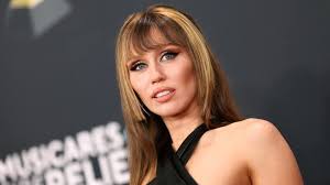 Recognize names in the top row of the picture