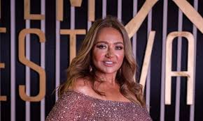 علقت الفنانة ليلى علوي على مشاركتها في فيلم «ماما حامل» المطروح في دور العرض المصرية والعربية والذي حقق إيرادات جيدة منذ عرضه الأسبوع الماضي. 24eubuat7ipyem