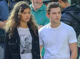When zendaya revealed she likes teaming slide on shoes with her comfy tracksuit at the airport, tom was. Iqfqiiuq Acirm
