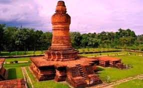 Candi muara takus adalah sebuah situs candi buddha yang terletak di desa muara takus, kecamatan xiii koto, kabupaten kampar, riau, indonesia. Candi Muara Takus Di Riau Bekas Peninggalan Kerajaan Sriwijaya Mitra News