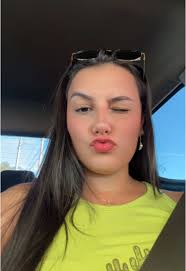 Os vídeos de Amanda Venâncio (@amandavenanciio09) com boomeepp