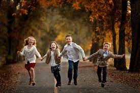 Kids Group Pictures Ideas And Inspirations Kids Portraits Kids Portraits Photography Children Photography