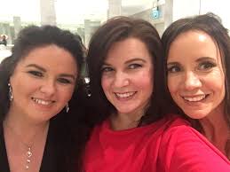 Amanda Hemphill (@mndhemphill)