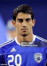 44 Photos & High Res Pictures