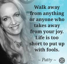 Keep smiling, keep shining...Great to have amazing friends in life... SOLE  MATES!!! ❤️ 😍 💖 Lily Nguyenova Edward Haddon Naomi Haddon