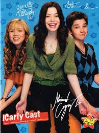 Icarly is an american teen sitcom created by dan schneider that ran on nickelodeon from september 8, 2007 until november 23, 2012. Icarly Jennette Mccurdy Miranda Cosgrove Nathan Kress Tiger Beat Icarly Cast Miranda Cosgrove Icarly Icarly Actress