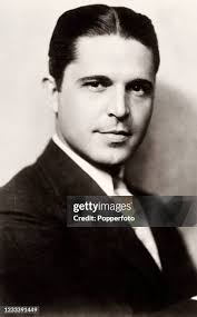 136 Malcolm Mcgregor Photos & High Res Pictures