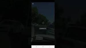 Elicopterul militar a aterizat în sensul giratoriu de la charles de gaulle şi a fost filmat de trecători. Q1n5brmgcbxzym