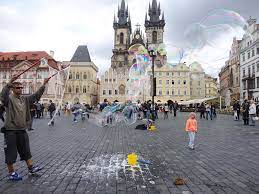 Mit zunehmendem alter nehmen zwar mobilität und die. Erasmsuserfahrung In Prag Tschechien Von Maria Erfahrungen Mit Erasmus Prag