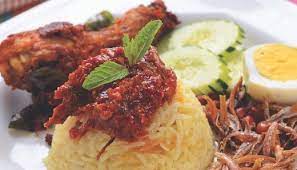 Rasa manis labu kuning masak lemak, campur pulak dengan udang. Resepi Nasi Lemak Kuning Kedah Pawtaste Com