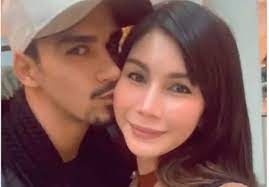 Seperti menguatkan spekulasi berkenaaan gambar yang dimuat naik coach yin beserta status yang merujuk kepada 'ego' juga menimbulkan tanda tanya. Coach Yin Mengamuk Sajat Tayang Teman Lelaki Baru Kacak