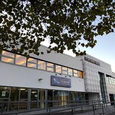 Wilhelmsruher damm 142c, 13439 berlin. Fontane Haus Kulturzentrum In Berlin