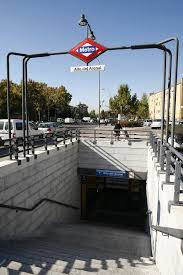 A hozzánk beérkező kifizetések hatása a megjelenített, ár szerinti sorrendre. Metro Alto Del Arenal Www Taxivallecas Es Taxivk Madrid Flickr