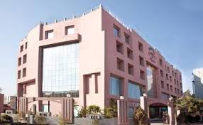 Cambay Sapphire Perfect Budget Hotel In Ahmedabad With 3 Star Facilities And More Info Visit At Http Bit Ly 1 Luxury Hotel Hotel Top Luxury Hotels