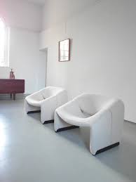 A Perfect Pair Of Boucle Wool Upholstered Groovy Chairs Or Model F598 Chairs Designed By Pierre Paulin For Artifort Vintage Lounge Chair Chair Lounge Chair