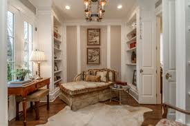 Real stories from modsy customers. 75 Beautiful Traditional Living Room Pictures Ideas July 2021 Houzz