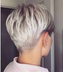 There are numerous layered hairstyles for women over 50 which still look the same as those of teenagers. Pin On Recepty Na Peceni