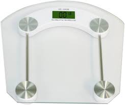 Whether you have a wide stance although some of the other scales on this list are also made with black glass, i selected this as the. Amazon Com Home Basics Glass Bathroom Scale 2 5 Inch Lcd Kitchen Dining