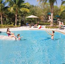 Coronavirus News Usa Can Community Pools Spread Covid19 Are Pools Safe