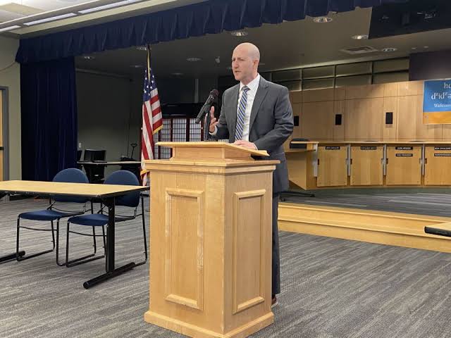 Seattle superintendent pleads with teachers union to start school on time, saying 'we're broke' as contract talks stall; 91% voted to authorize strike