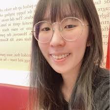 Cheng Weng's Instagram, Twitter & Facebook