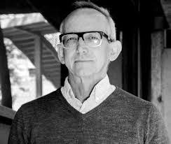 Lee Olvera's Instagram, Twitter & Facebook