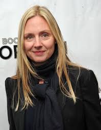 Birdman Or The Unexpected Virtue Of Ignorance Rotten Tomatoes Hope Davis Photos Photos The Book Of Mormon Broadway Opening Night Arrivals And Curtain Call Hope Davis Book Of Mormon Broadway The Book Of Mormon