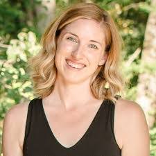 Martha Leary's Instagram, Twitter & Facebook