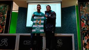 Javier marcelo correa (born 23 october 1992) is an argentine professional footballer who plays as a forward for liga mx club atlas on loan from santos laguna. Liga Mx Apertura 2020 Javier Correa Es Un Salto Grande Venir A Mexico Marca Claro Mexico
