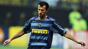 Includes the latest news stories, results, fixtures, video and audio. Diese Spieler Liefen Fur Ac Milan Und Inter Auf