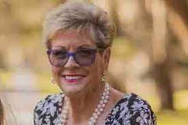 Fundraiser by Family and Friends : Giving Back to Denise Flowers