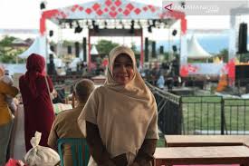 Enam pembolehubah telah dipilih iaitu pertumbuhan ekonomi, eksport, tenaga buruh, pelaburan langsung asing (fdi), kadar pertukaran asing dan penawaran wang. Ini Tiga Faktor Hambat Pertumbuhan Ekonomi Sulteng Antara News