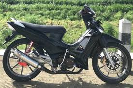 Soketnya warna merah dengan kabel kuning dsn coklat… soket satunya putih drngan kabel biru gan kabel startor saya kan warnanya hitam dan kuning merah jadi yang mana yang betul, kalo rem. Modifikasi Supra X 125 Warna Hitam Polos Dof Metalik Original Dll Racing 48
