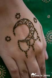 Moon Henna Design On Hand Henna Designs Henna Designs Hand Henna