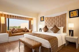 Master bedroom design project by: Badroom Sat