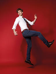 Pin By Alana Correa On Mens Fashion In 2020 Pose Reference Photo Photoshoot Poses Pose Reference