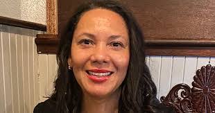 Oliver Nielsen's Instagram, Twitter & Facebook