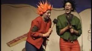 Übermütig geworden treiben es die beiden tunichtgute allzu bunt. Karius Und Baktus Youtube