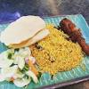 Ya, nasi briyani ini tidak ditanak seperti halnya proses pengolahan nasi pada masa sekarang ini. 1