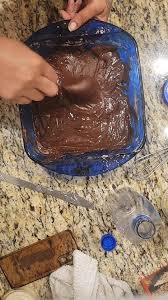 I attempted some yt pple stuff. I wanted boxed brownies but I ran out of  eggs and oil. A quick Google search said I could use mayo to replace egg  and oil in my brownie mix. next time imma just wait ...
